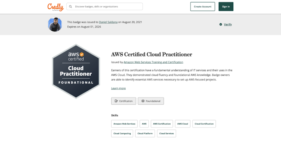 Navegando las nubes del éxito: Mi viaje hacia la certificación AWS Certified Cloud Practitioner